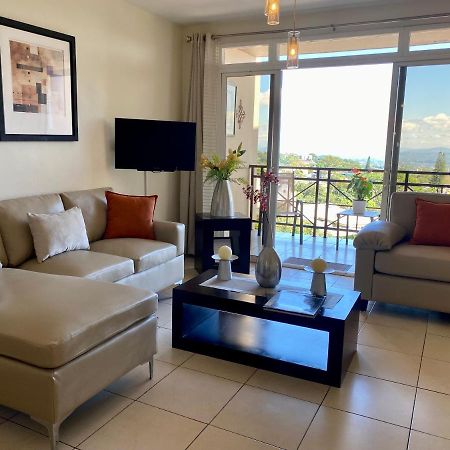 Beautiful Apartment, Terrace With Incredible View, 3 Bdr, Escalon, Exclusive, Secure ซานซัลวาดอร์ ภายนอก รูปภาพ