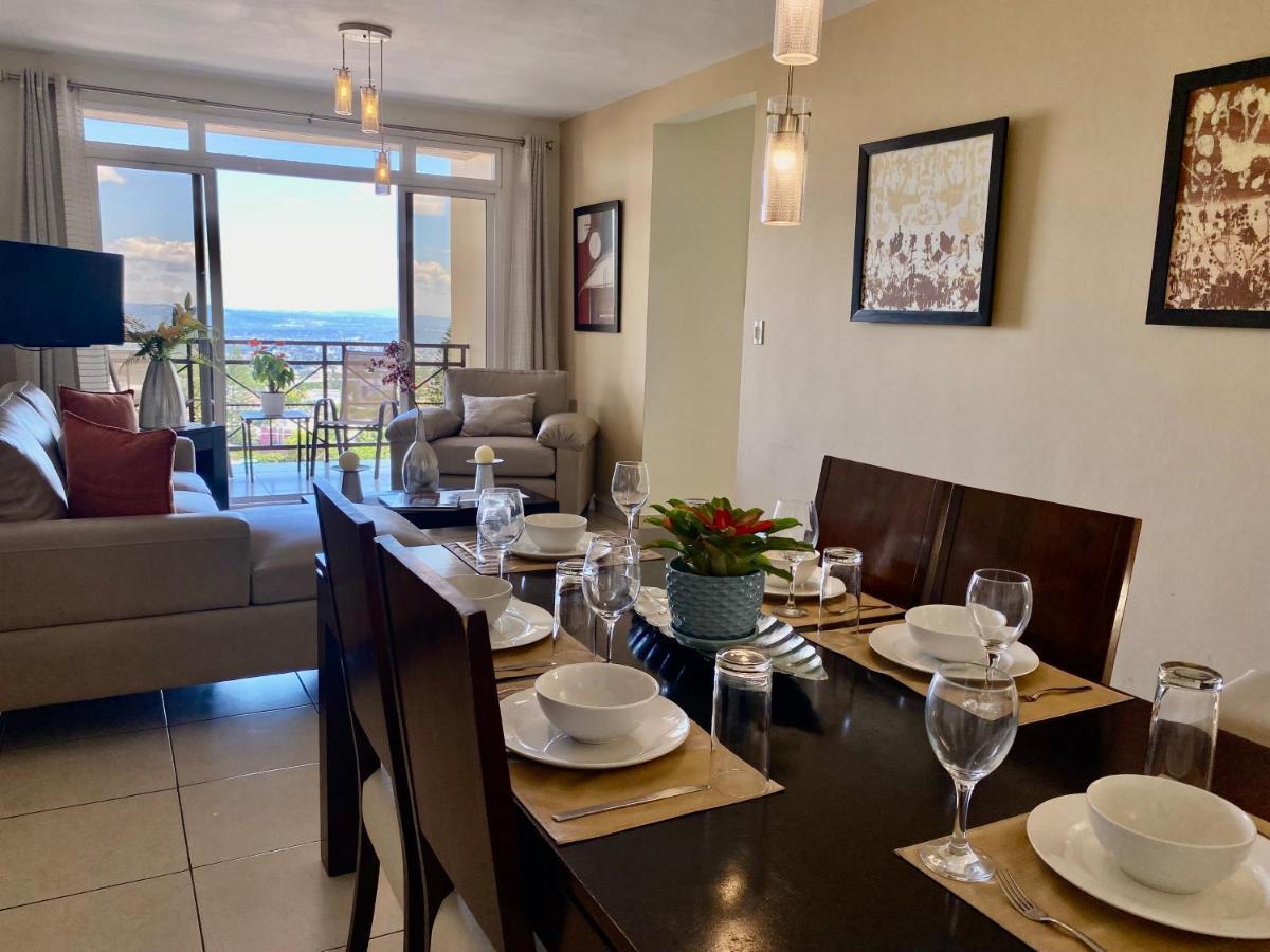 Beautiful Apartment, Terrace With Incredible View, 3 Bdr, Escalon, Exclusive, Secure ซานซัลวาดอร์ ภายนอก รูปภาพ